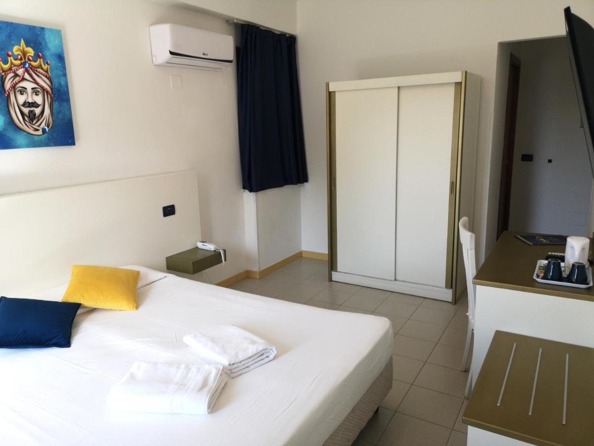 Hotel Oasi Park 3*