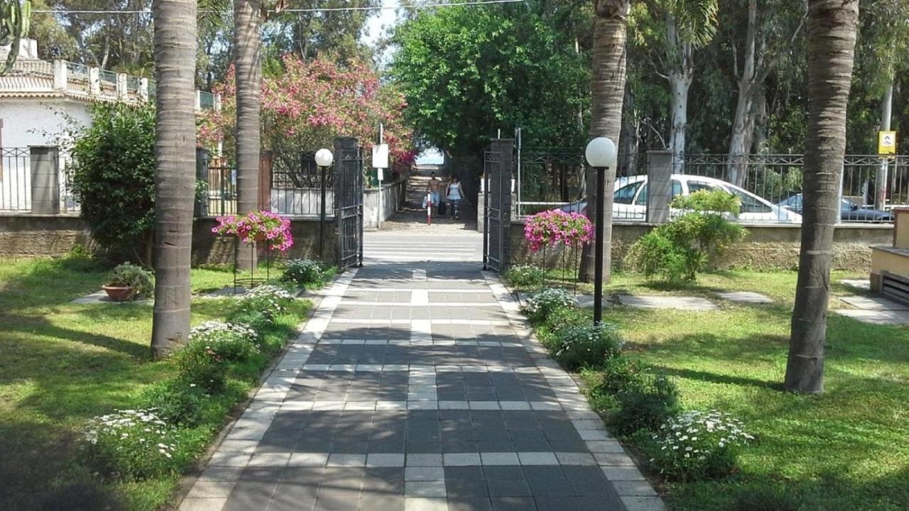 Oasi Park 3*