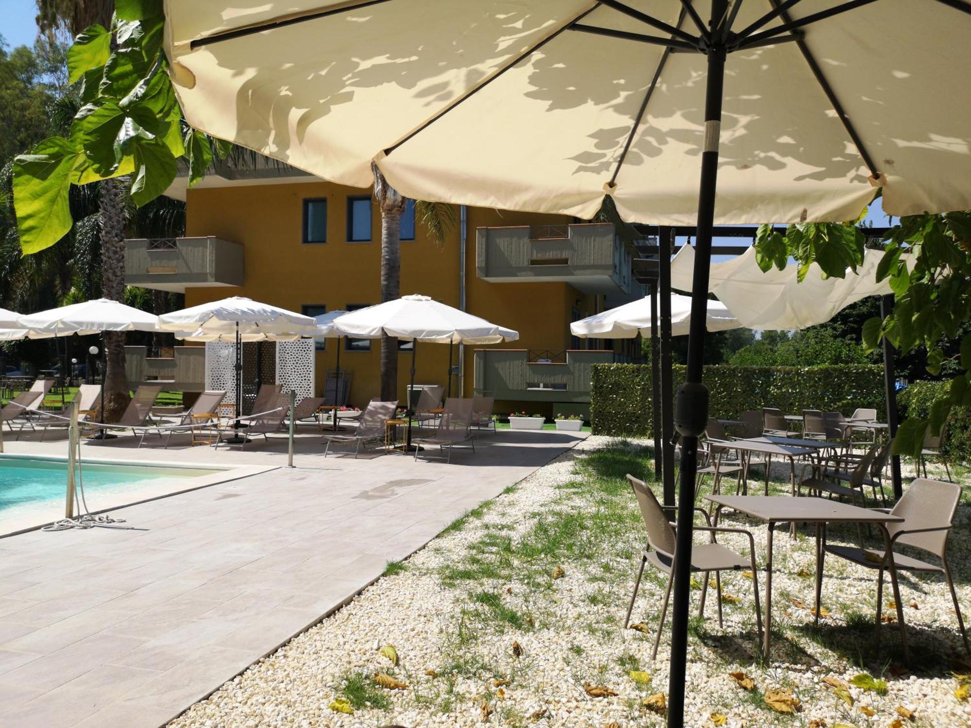 Hotel Oasi Park Mascali
