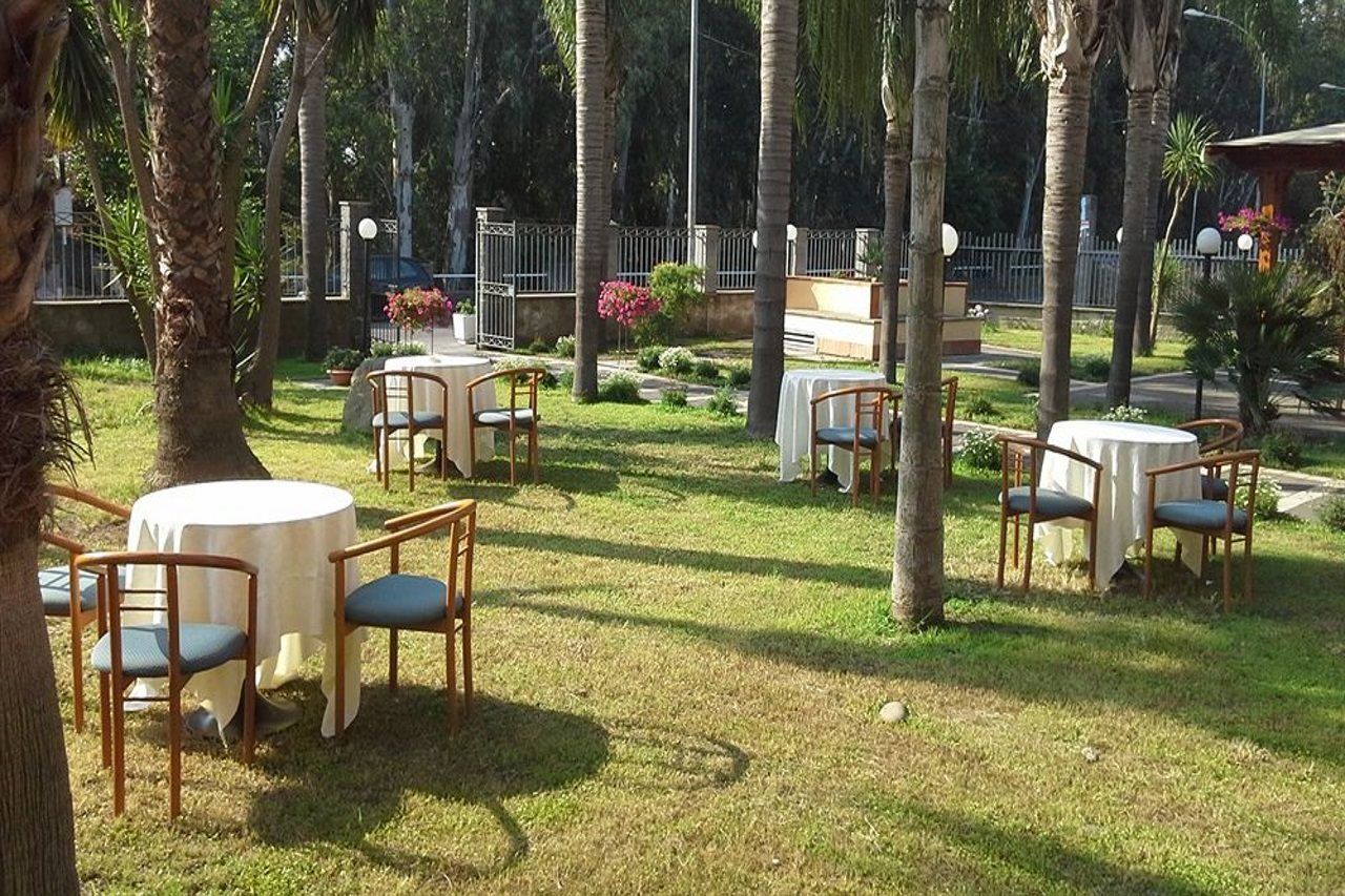 Hotel Oasi Park
