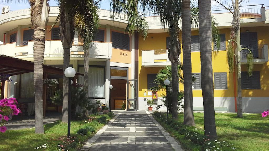 Oasi Park 3*